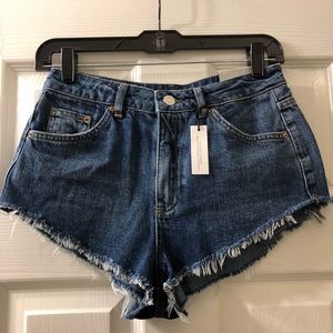 TOPSHOP-BRAND NEW High Waisted Super Short